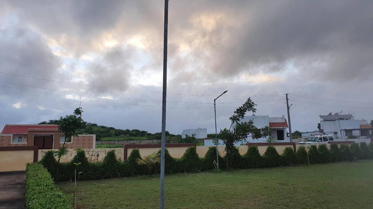 Krishna Farm & Forest Villa Bhuj Exterior foto