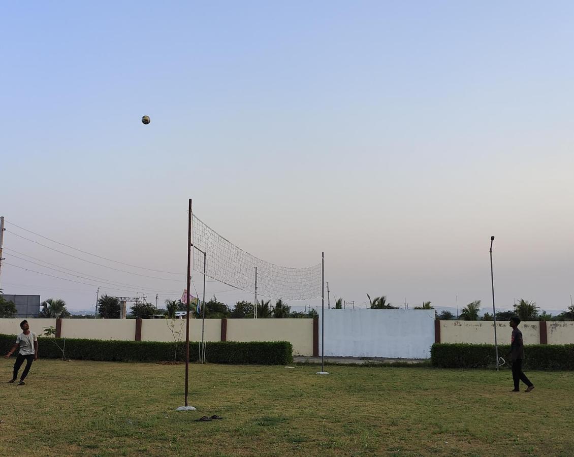 Krishna Farm & Forest Villa Bhuj Exterior foto